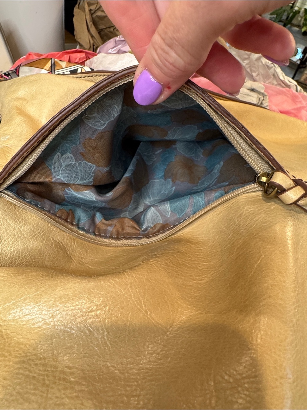 Hobo Beige Leather Hobo Bag with Patterned Scarf - Picture 13 of 14